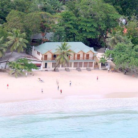 Clef Des Iles Hotel Vịnh Beau Vallon Ngoại thất bức ảnh